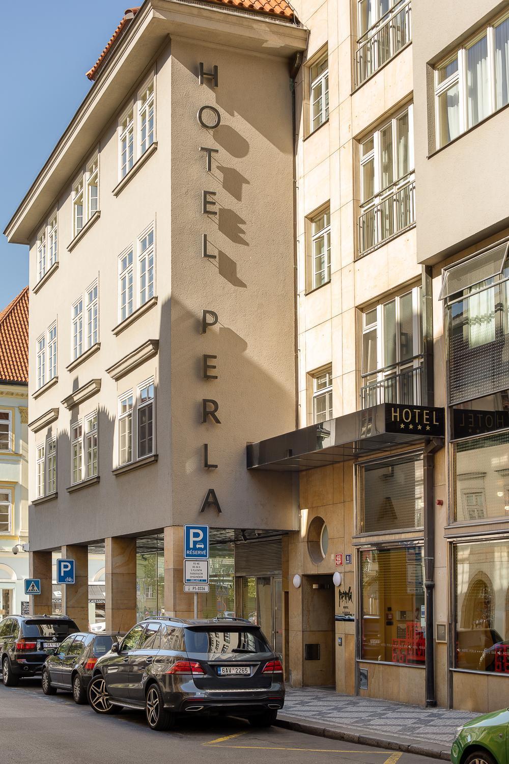 Perla Hotel Прага Екстериор снимка