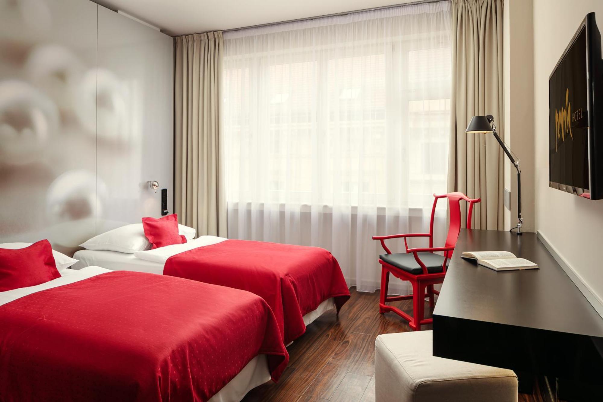 Perla Hotel Прага Екстериор снимка