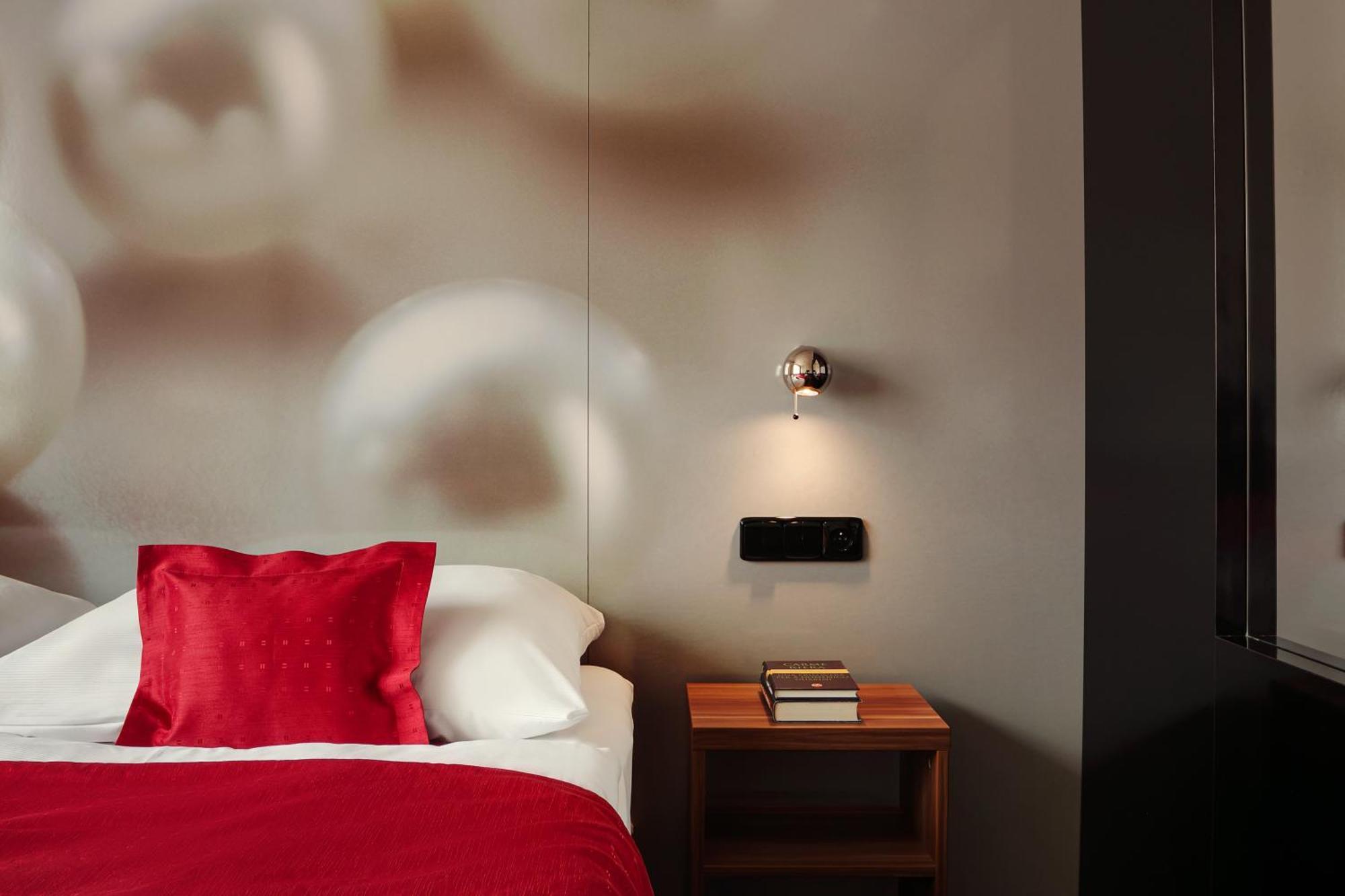 Perla Hotel Прага Екстериор снимка